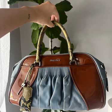 バッグ vintage miumiu hand bag Vintage Miu Miu Beige Crocodile Leather Handbag – Think Vintage