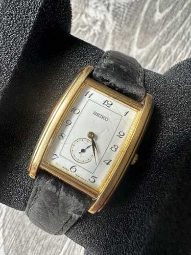 SEIKO tank シャリオ 7N01-5000 稼働品 SEIKO tank シャリオ 7N01-5000 稼働品 rare seiko 7n01 5000 - Gem