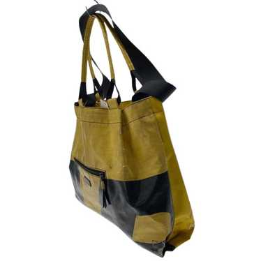 (本日のみ) FREITAG F62 PEGGY 黄色&087文字 本日のみ) FREITAG F62 PEGGY 黄色&087文字 - メルカリ