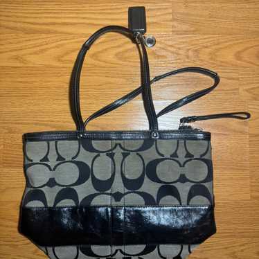 Vintage Y2K Coach Shoulder Bag - Gem