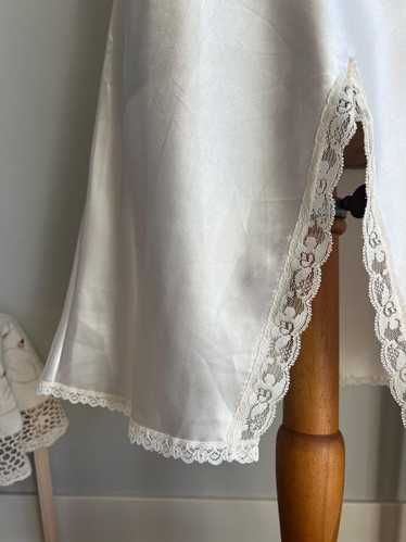 vintage cream slip skirt with lace trim / size sm… - image 1