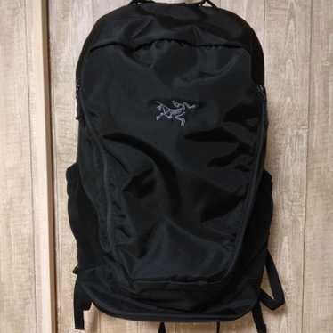 Arc'teryx MANTIS 32 ブラック　バックパック Arc'teryx Mantis 32 Review – SHELLZINE