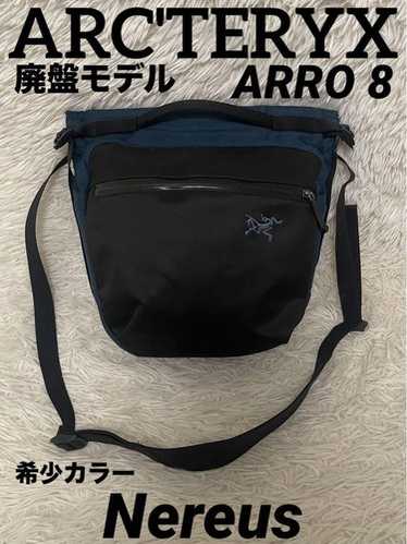 希少 美品 アークテリクス Arro 8 Shoulder Bag 廃盤モデル サッコシュ以上Dayパック未満のサイズ感が絶妙！Arro 8 Shoulder