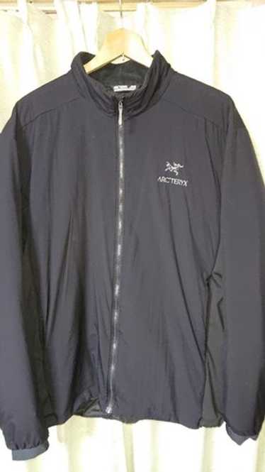 アーク　Vintage Arc'teryx Theta LT Moss MED Vintage Arc'teryx Gore-Tex Jacket Mens Size M Theta LT Moss