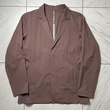 驚きの値段での商品をすべて Arcteryx Gem - lt blazer veilance ジャケット・アウター