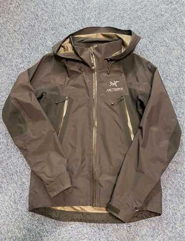 ジャケット・アウター ARC'TERYX BETA LT hybrid Arc'teryx Beta LT Hybrid Gore-Tex Jacket - S2 Blog