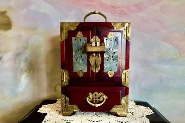 Chinese box wooden jade - Gem