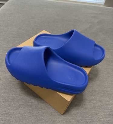 Yeezy slide blue - Gem
