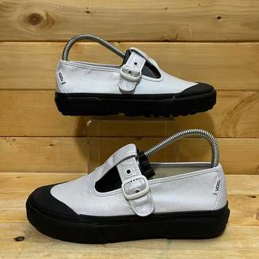 ◆VANS◆STYLE 93 女性用 韓国発 22~25cm ◇VANS◇STYLE 93 女性用 韓国発 22~25cm (VANS/スニーカー