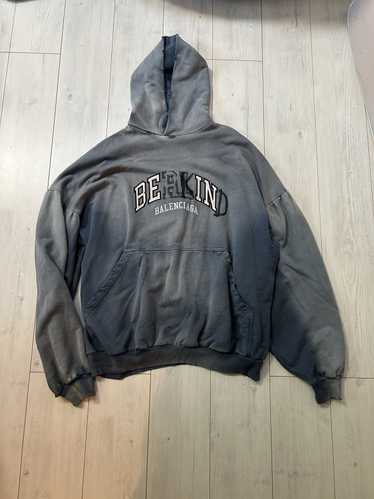 【国内発送★BALENCIAGA】BFRND SERIES コネクテッド HOODIE ホワイト の ウィメンズ Tacky Gold ジップアップ Hoodie