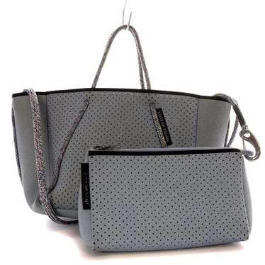 美品 STATE OF ESCAPE city scape Satellite City Tote In Smoke – State of Escape