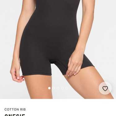 新品タグ付き SKIMS COTTON RIB ONESIE SKIMS Cotton Rib Onesie Bodysuit | Saks Fifth Avenue