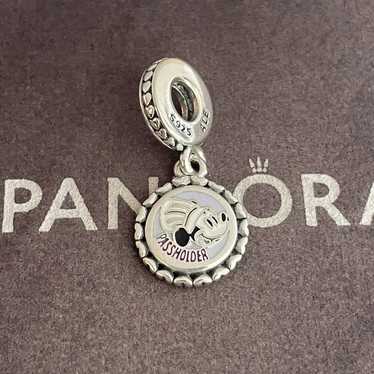 Pandora disney passholder mickey - Gem
