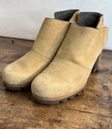 sorel addington strap bootie