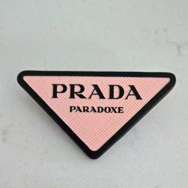 Prada brooch in - Gem
