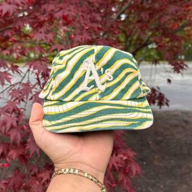VINTAGE DEADSTOCK OAKLAND ATHLETICS LOGO 7 SNAP BACK HAT/CAP