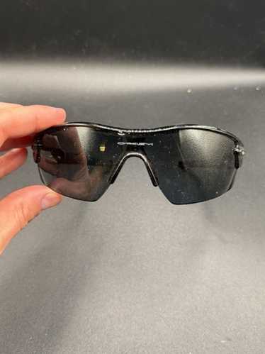 00s OAKLEY サングラス　LIVESTRONGモデル OAKLEYオークリーサングラス LIVESTRONG RADAR ライブストロング