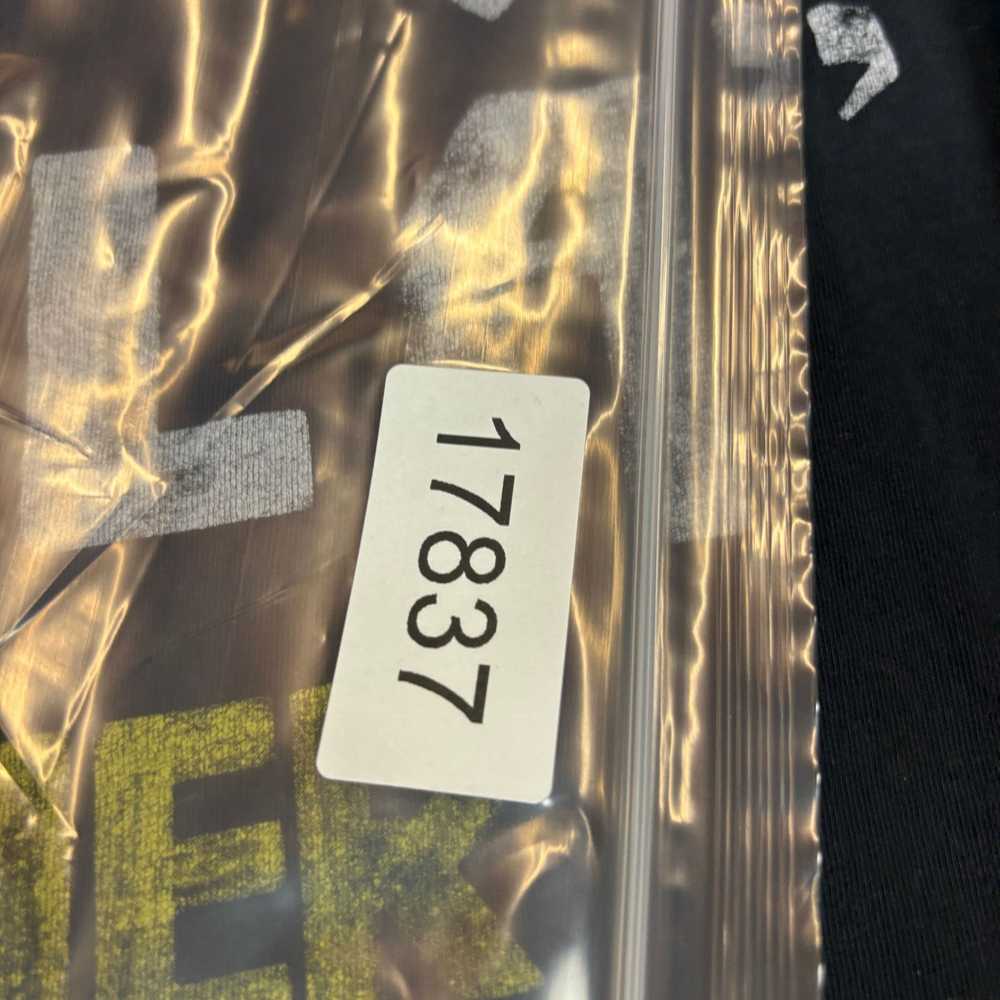 Roots Of Flight Roots of Fight Ali Frazier Thrill… - image 9