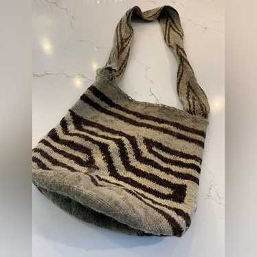 Indigenous guarani woven bag - Gem
