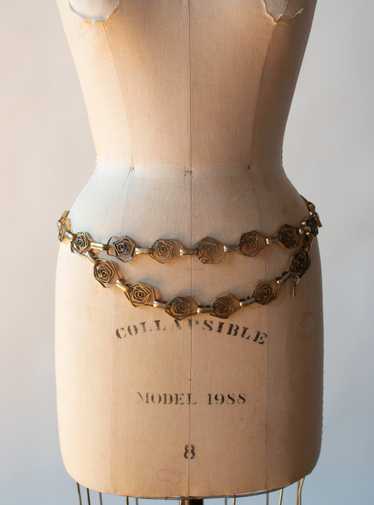 Yves Saint Laurent ゴールド チェーンベルト✧︎*。美品 Saint laurent chain belt yves - Gem