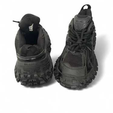 Balenciaga defender 41 - Gem