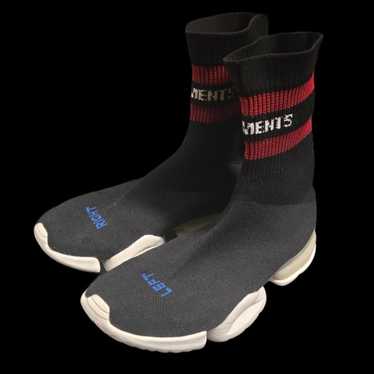 Vetements Reebok ソックス Vetements x Reebok Is the Epitome of the Sock Sneaker Trend | GQ