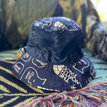 【美品】 THE NORTH FACE × BRAINDEAD ハット ネイビー The north face brain - Gem