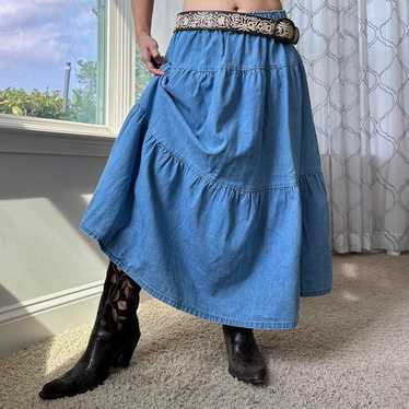 clane VOLUME TIERED MAXI SKIRT② Tiered Maxi Skirt – KUOSE.com