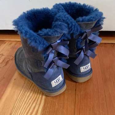 royal blue uggs womens