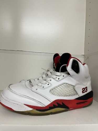 NIKE AIR JORDAN 5 RETRO 