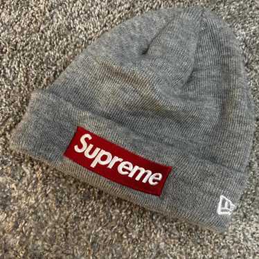 帽子 Supreme Big Logo Beanie Heather Grey Supreme Big Logo Beanie (FW23) Grey - FW23 - US