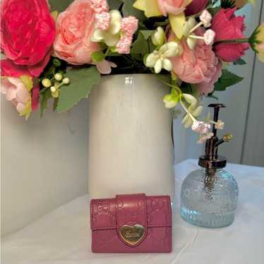 pink gucci key - Gem