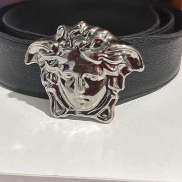 VERSACE ヴェルサーチ　ベルト　メデューサ　クロコ型押し　ブラック 新品 イタリア製 VERSACE ブラックゴールドバックル メドゥーサ