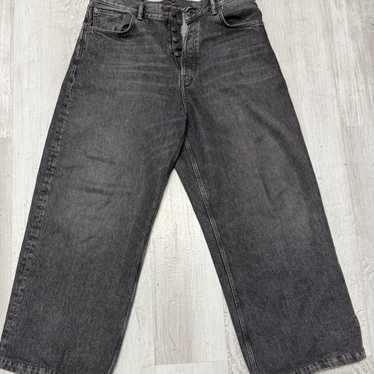 Acne faded black - Gem