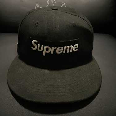 SUPREME レミゼラブル　黒 スナップバックキャップ Supreme hats - Supreme 通販 Online Shop A-1 RECORD