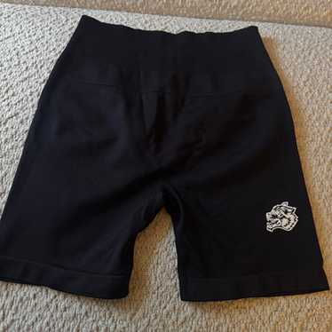 DARC SPORT SHORTS US Mサイズ Darc Sport Shorts for Women - Poshmark