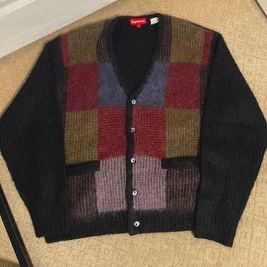 【USED】Supreme Brushed Mohair Cardigan Supreme Brushed Mohair Cardigan (FW20) - $188