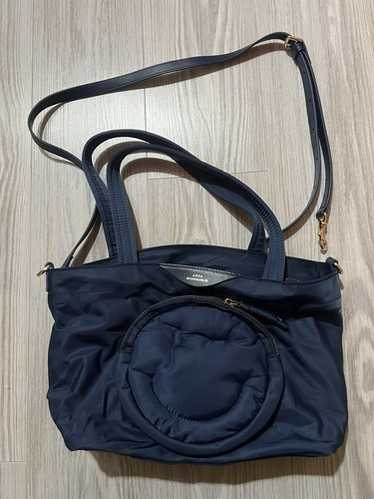 ショルダーバッグ・ポシェット ANYA HINDMARCH Woman Shoulder bag Blue 193184 NAVY Triple Zip Cross-body | Anya Hindmarch US