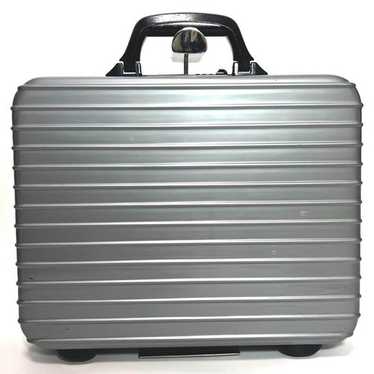 RIMOWA リモワ ビジネスバッグ アタッシュケース シルバー 928.14 RIMOWA - 【鍵付き】RIMOWA リモワ ビジネスバッグ