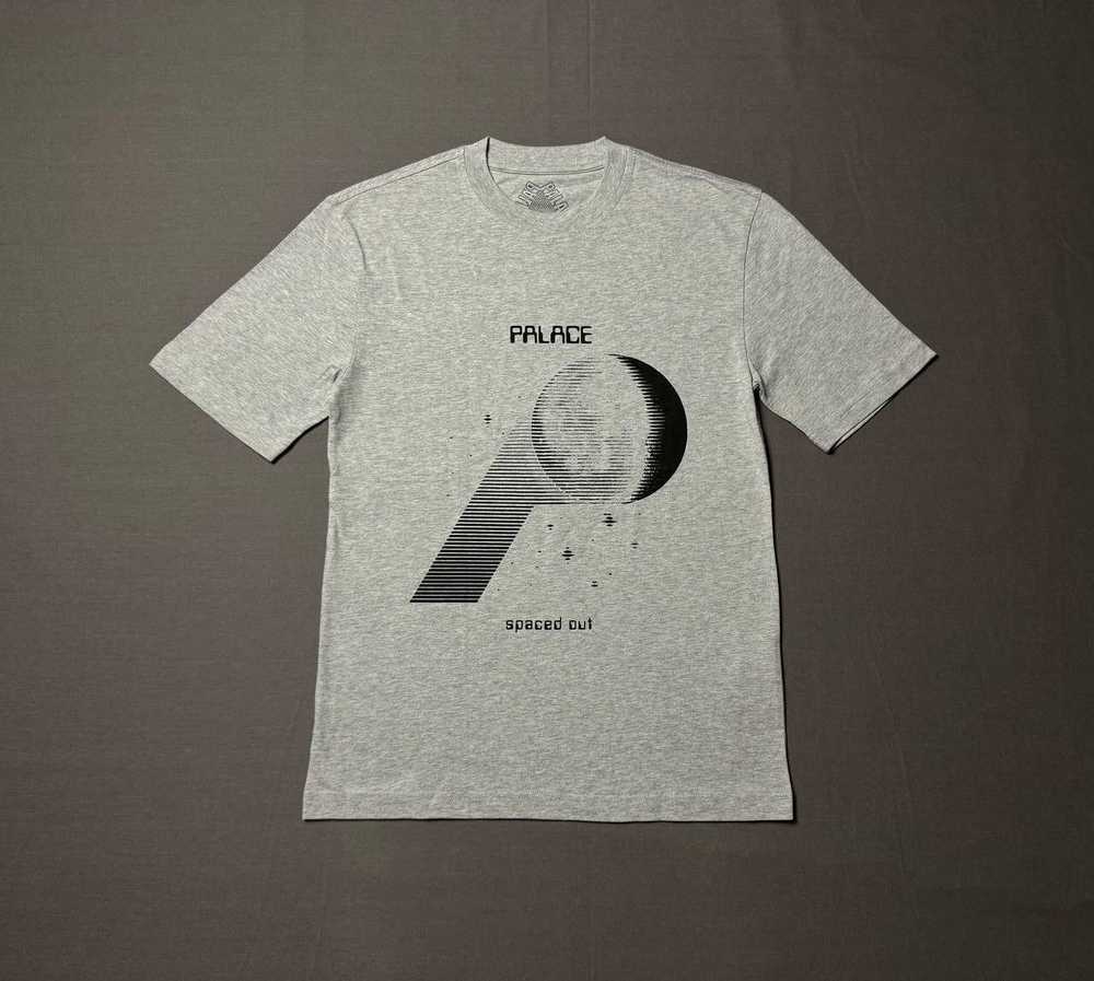 Palace P-moon tee