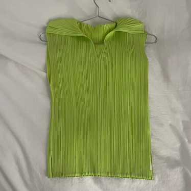 PLEATS PLEASE 緑色ノースリーブチュニック PLEATS PLEASE MONTHLY COLORS : MAY