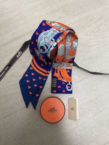 ★Hermes★可愛すぎて大人気♡Twilly Dame de Coeur★ Hermes Twilly Scarf Dame de Coeur Navy Silk Rhinestone