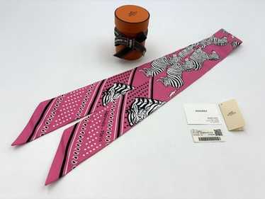 HERMES エルメス Les Zebres Bandana ゼブラ バンダナ Hermes 2020 Marine/Blanc LES ZEBRES Zebras by Robert Dallet