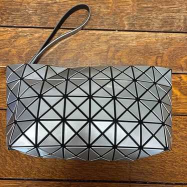 BAOBAO PRISM ポーチ Issey Miyake Bao Bao Prism Pouch - AirRobe