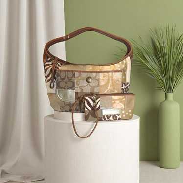 バッグ COACH Patchwork Signature Hobo flower バッグ COACH Patchwork Signature Hobo flower Coach Patchwork