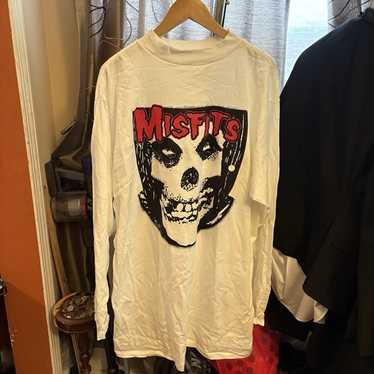 トップス BAND-T MISFITS 1997 BONE L/S Tee 新入荷情報】BAND-T MISFITS 1997 BONE L/S Tee 蓄光 ボーン