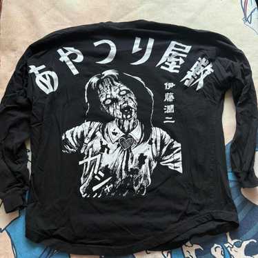 Junji ito long sleeve - Gem
