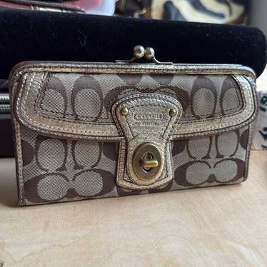 Coach signature legacy turnlock - Gem