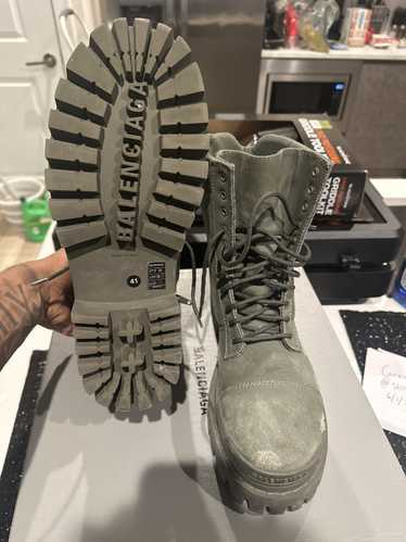靴 Balenciaga combat strike boots green 41 Men's Combat Strike Boot in Black | Balenciaga US