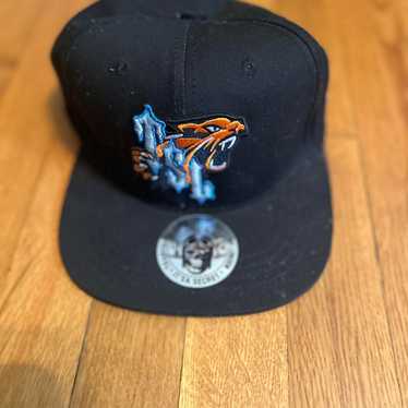 関税送料込 TRAPSTAR LONDON  FOUNDATION キャップ org.jpg